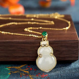 Natural Chalcedony Hetian Jade Calabash Pendant Necklace Women's Jewelry