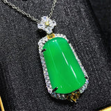 Green Chalcedony Pendant Agate Necklace for Women