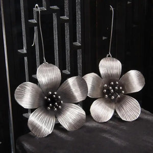 Silver Flower Earrings Retro Ethnic Style
