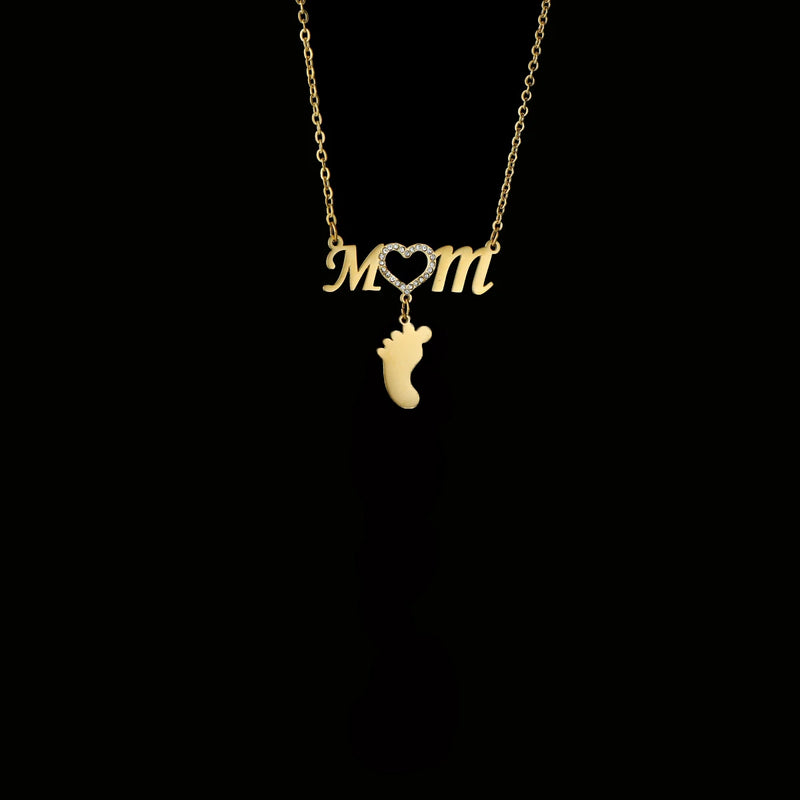 Engrave Family Mom Zircon Heart Names Necklace for Women
