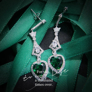 Green Diamond Heart Stud Earrings High Carbon Sparkling Jewelry