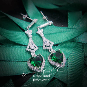 Green Diamond Heart Stud Earrings High Carbon Sparkling Jewelry