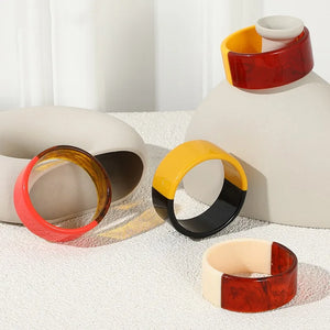 Vintage Resin Acrylic Round Cuff Bracelet Bangle for Women Girls