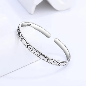 Retro Female Minority Embossed Small Fish Bangle Silver Plated