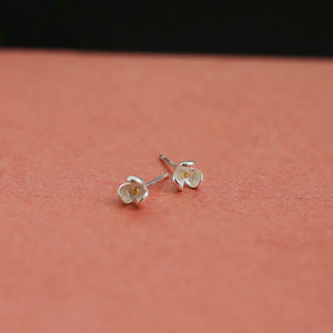 S925 Sterling Silver Three-petal Flower Earrings