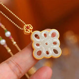 Gold-Plated Hetian Jade Chinese Knot Xiangyun Women's Ornament