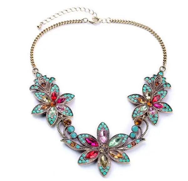 Bohemian Flower Stone Beads Chunky Choker Necklace