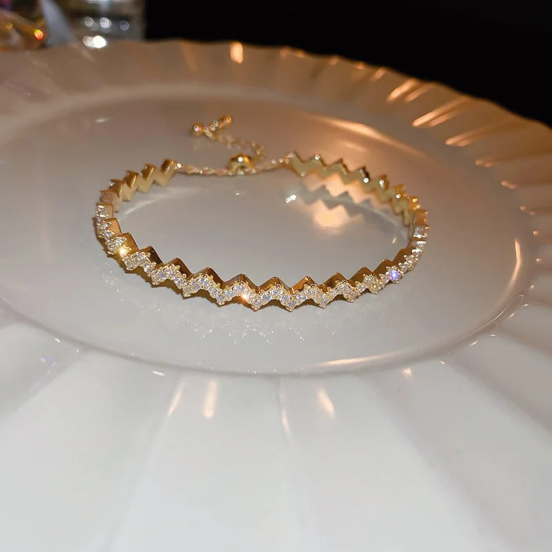 Korean Wave Bracelet Sweet Temperament Ladies Jewelry