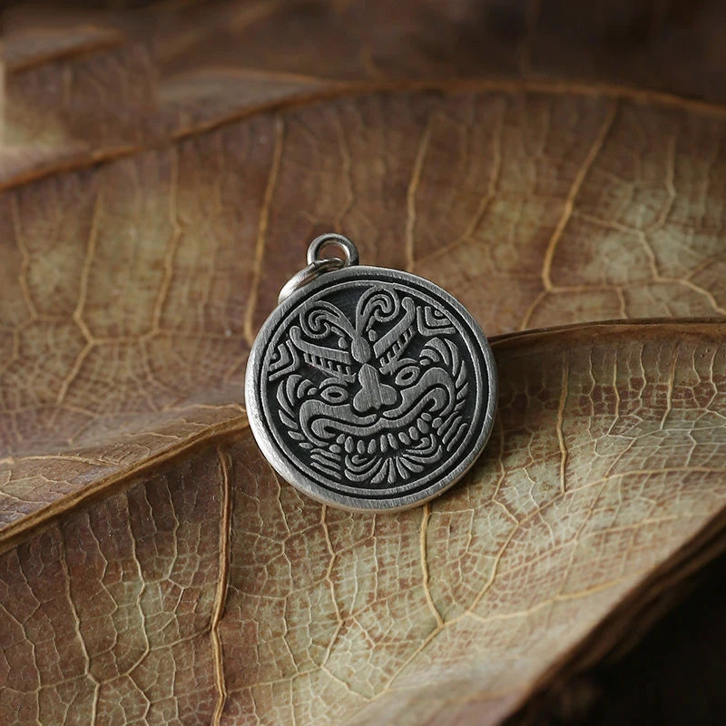 925 Silver Necklace Chinese Style Lion Round Pendant