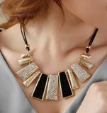 Vintage Rope Geometric Short Rhinestone Necklace