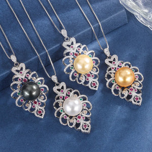 Summer Pearl Oval Flower Pendant Necklace