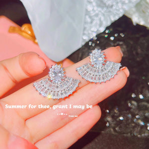 Summer T-Drill Fan Stud Earrings Women High Carbon Diamond Earrings Jewelry Gift