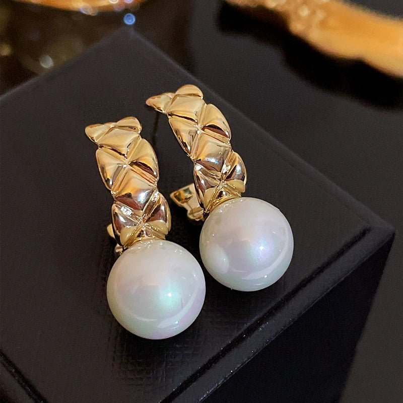 Pearl Stud Earrings for Women Classic Wedding Jewelry