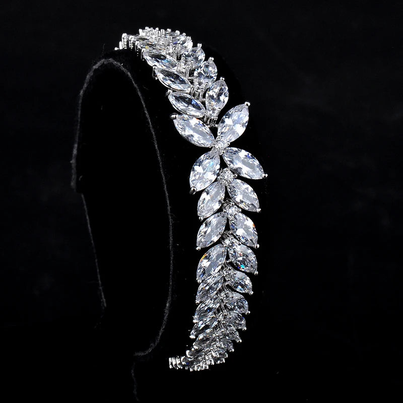 Leaf Shape Charm CZ Crystal Female Bracelets Jewelry GLS0450