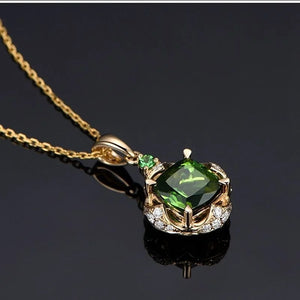 Bohemian Green Crystal Prong Set Pendant Necklace