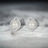 Elegant Zircon Leaf Stud Earrings 925 Silver