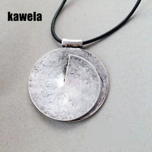 Vintage Round Alloy Leather Pendant Necklace