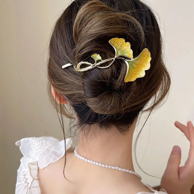 Yellow Ginkgo Leaf Hair Clip Alloy Grab Clip Hair Accessories