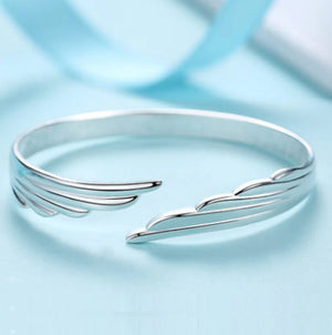 Silver Plated Angel's Wing Bracelet Jewelry Gift