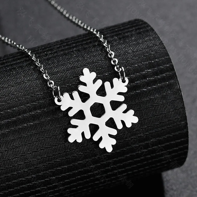 Christmas Gift Snowflake Pendant Necklace Stainless Steel Jewelry