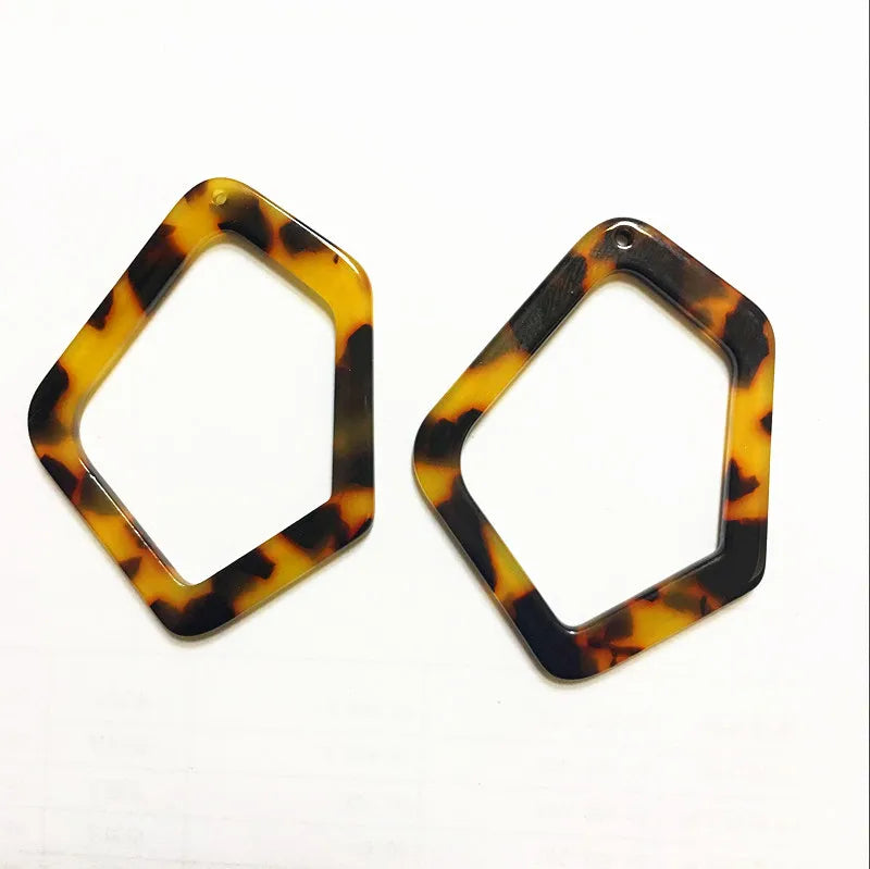 50 Acetic Acid Beads Charms Jewelry Making