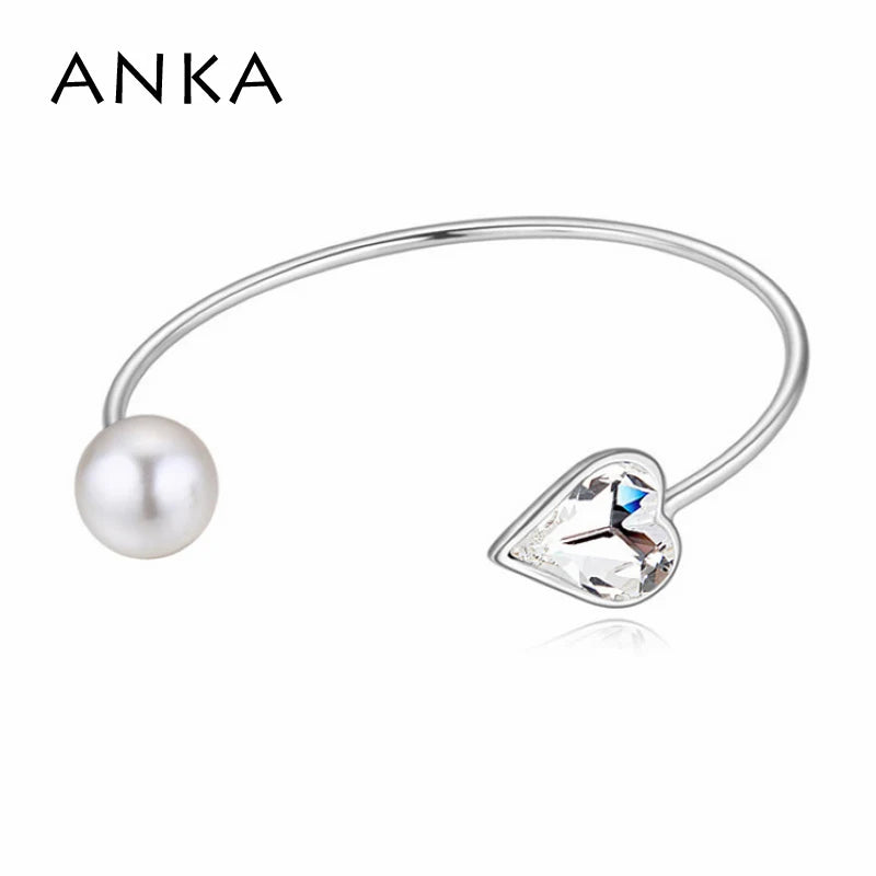 Simulated-Pearl Heart Crystal Bangle