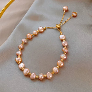 Elegant Baroque Pearl Bracelet
