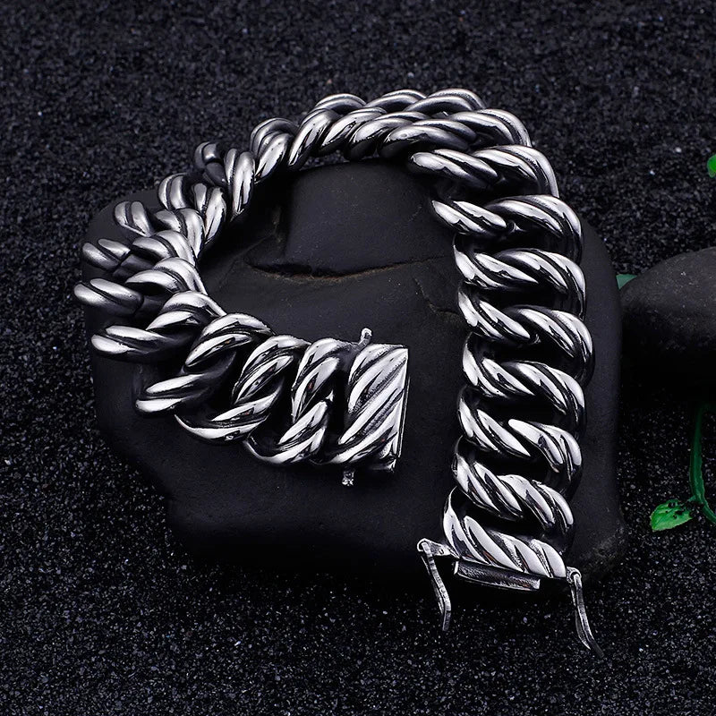 Wild Men's Stainless Steel Bracelet
