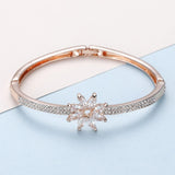 Vintage Flower Bracelet with Zirconia Hand Jewelry