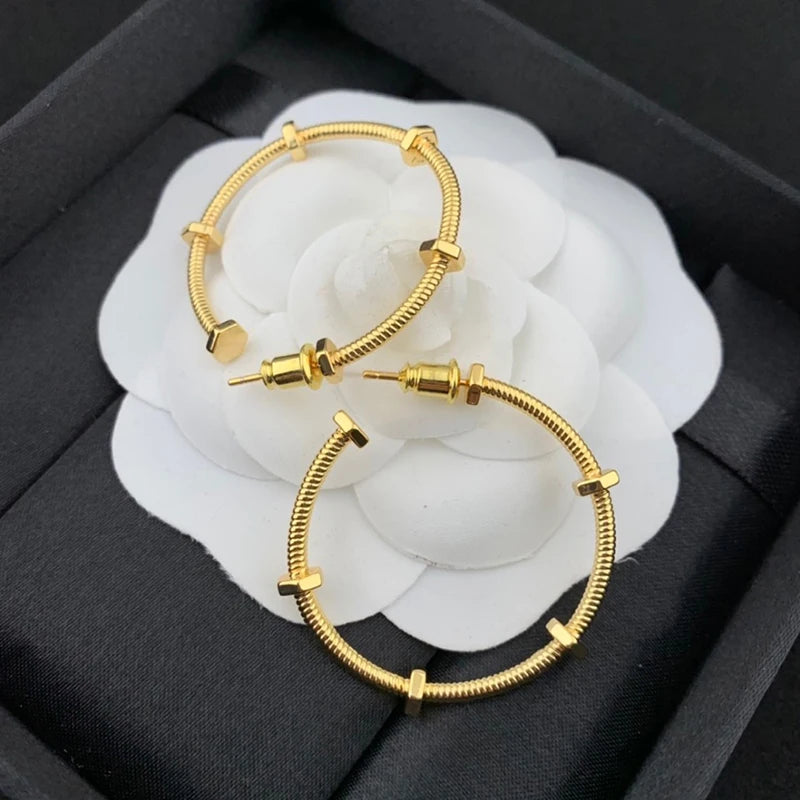 Hot Threaded Ear Ring Rock Men & Women