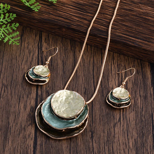 Layered Choker Necklace for Women Circular Design Christmas Jewelry