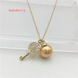 Shell Pearl Key Necklace 16 Inches