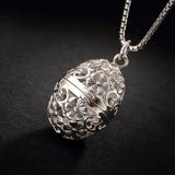 Retro Hollow Pendant Necklace Silver Jewelry
