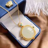 Chinese Retro Silver Inlaid Chalcedony Egg Face Pendant Necklace