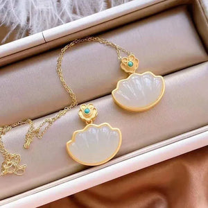 Silver Inlaid Hetian Jade Shell Pendant Necklace Chinese Retro Art Jewelry