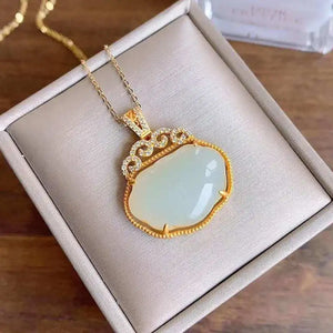 Silver Inlaid Hetian Chalcedony Pendant Necklace with Diamond