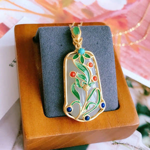 Silver Inlaid Hotan Chalcedony Plant Flower Pendant Necklace