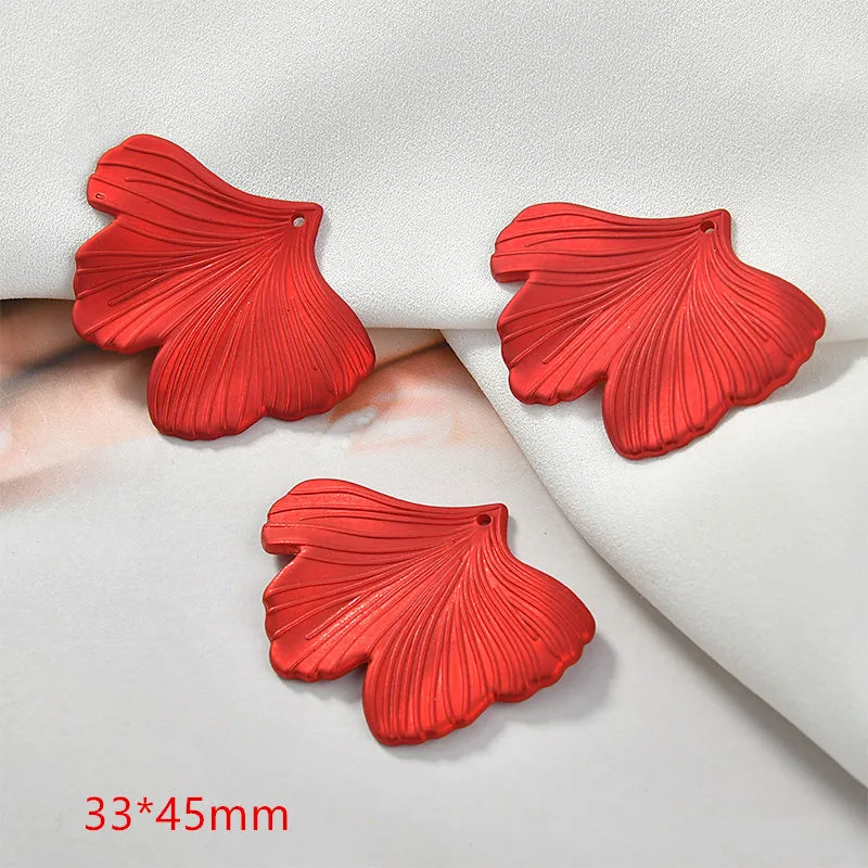 40pcs Cartoon Maple Leaf Shape Resin Beads DIY Jewelry Earring/Garment Accessory