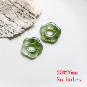 50pcs Resin Beads Cartoon Flowers Shape DIY Jewelry Earring Accessory