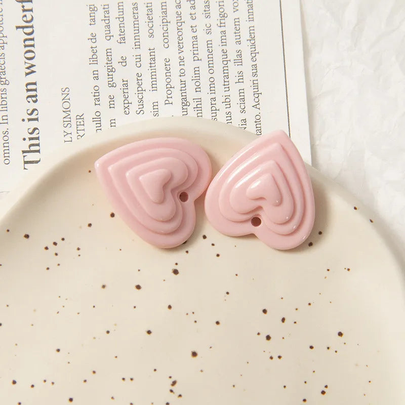 50pcs Cartoon Hearts Acrylic Beads DIY Earring Garment Pendant Accessory