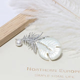Natural Pearl Brooches with Cubic Zircon Shell Feather