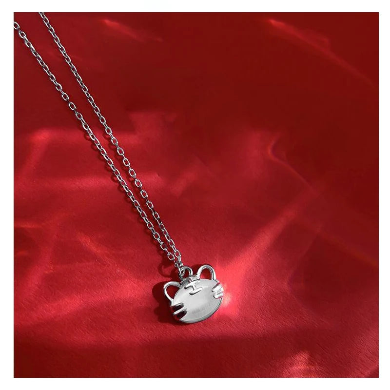 Silver Rose Fresh Jade Tiger Pendant Necklace XL1202