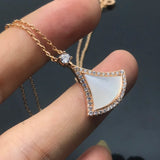 Fashionable Fan-shaped Clavicle Chain Necklace for Women