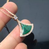 Fashionable Fan-shaped Clavicle Chain Necklace for Women