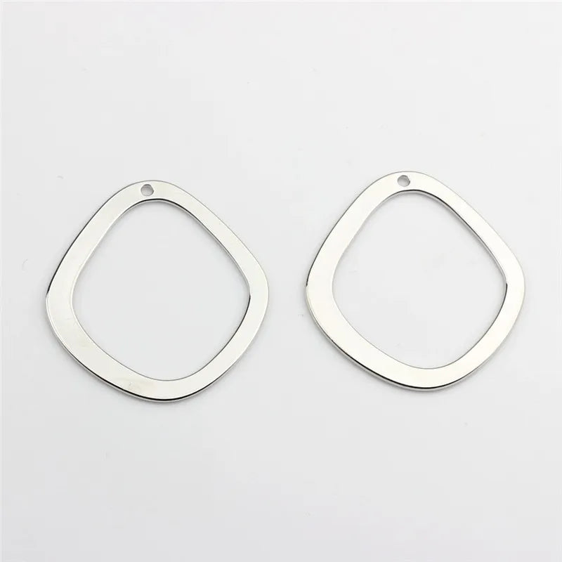 40pcs/lot Rubber Paint Geometry Irregular Rhombus Shape Alloy Locket Charms