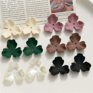 50pcs 25mm Rubber Paint Cartoon Flowers Acrylic Beads DIY Jewelry Earring