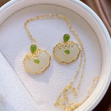 Retro Chinese Hetian Jade Pendant Necklace with New Silver Inlay