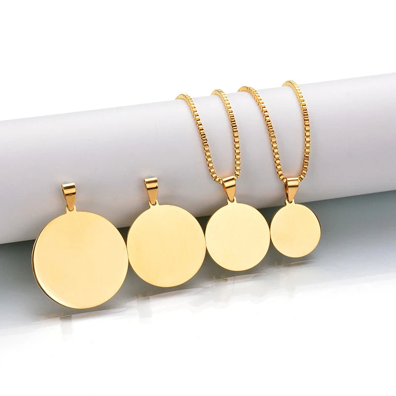Personalized Photo Name Necklace Round Pendant Chain Jewelry for Women
