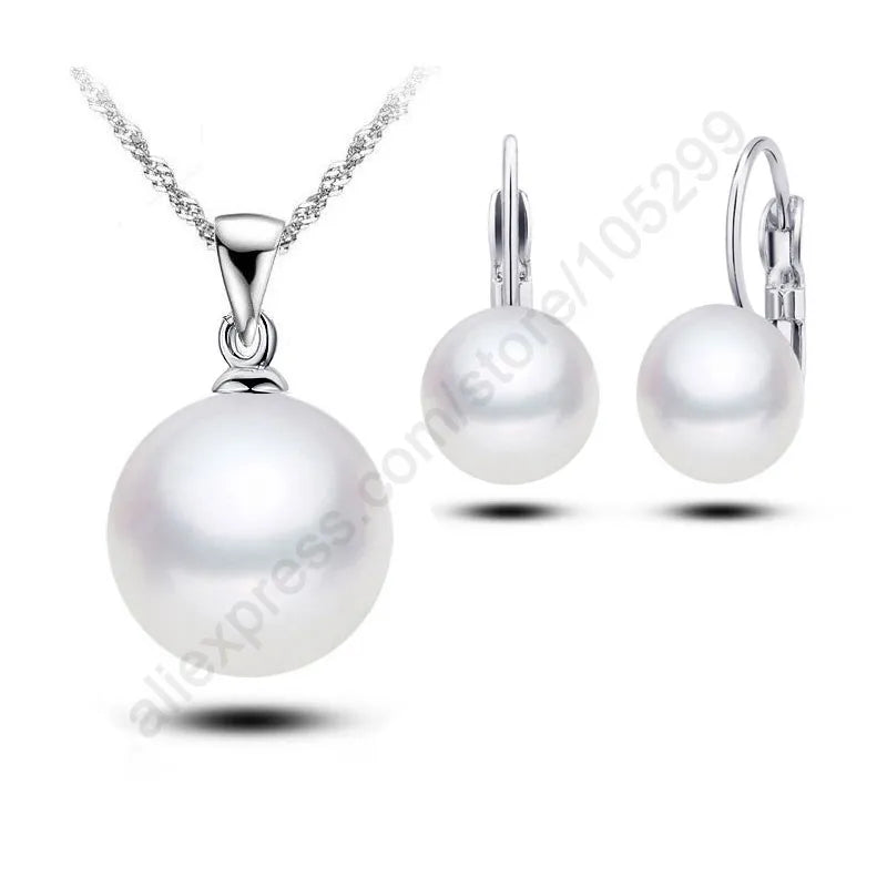 Freshwater Pearl Jewelry Set: Pendant Necklace & Earrings