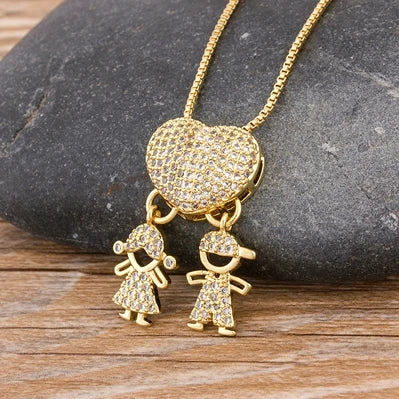 Nidin Family Heart CZ Pendant Necklace for Mother